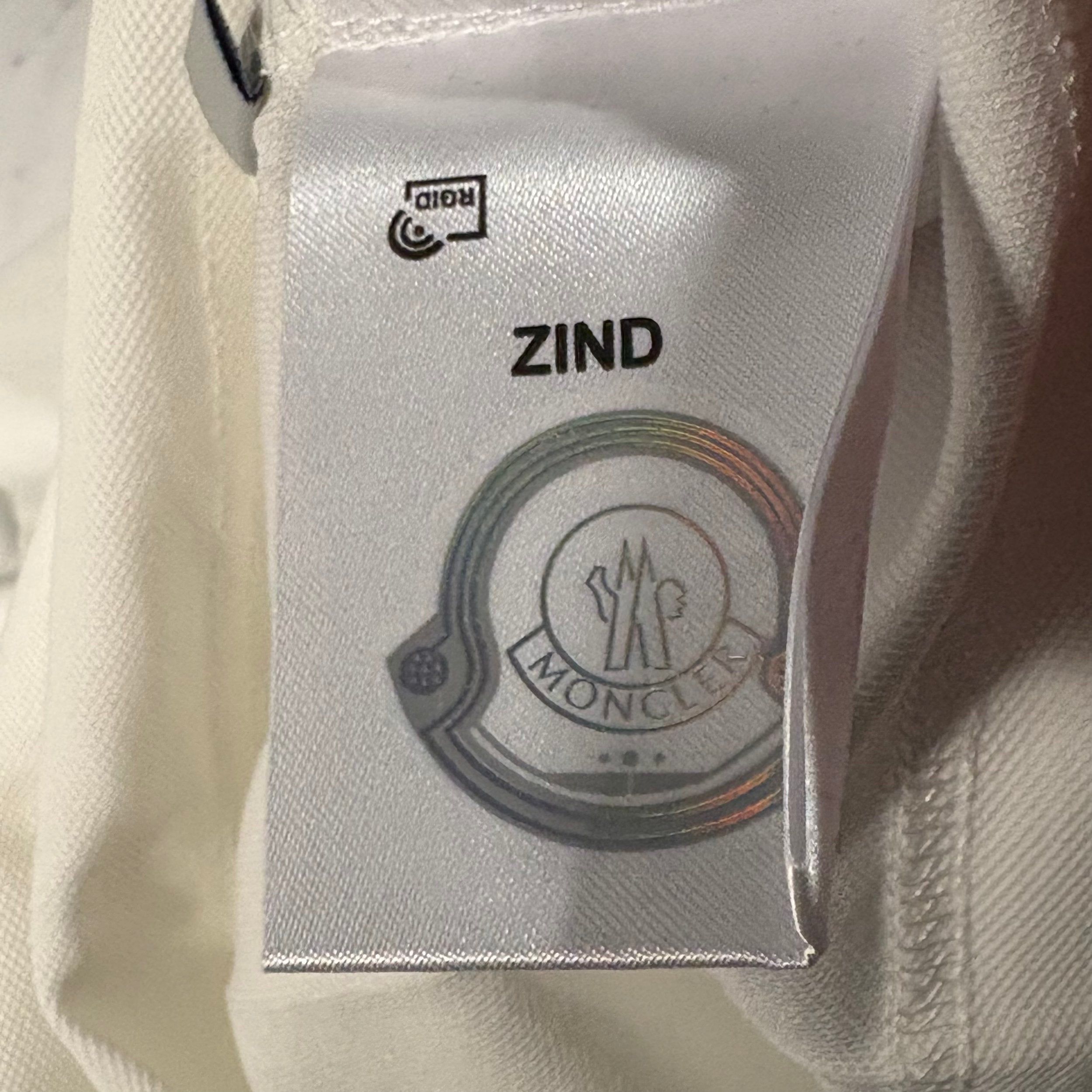 MONCLER STRIPED TRIM POLO SHIRT (SIZE S-XL)