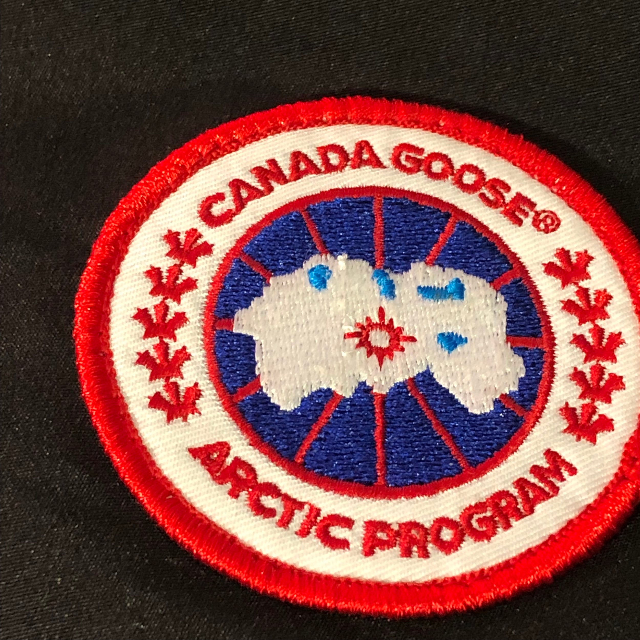 CANADA GOOSE GILET (SIZE S-XL)