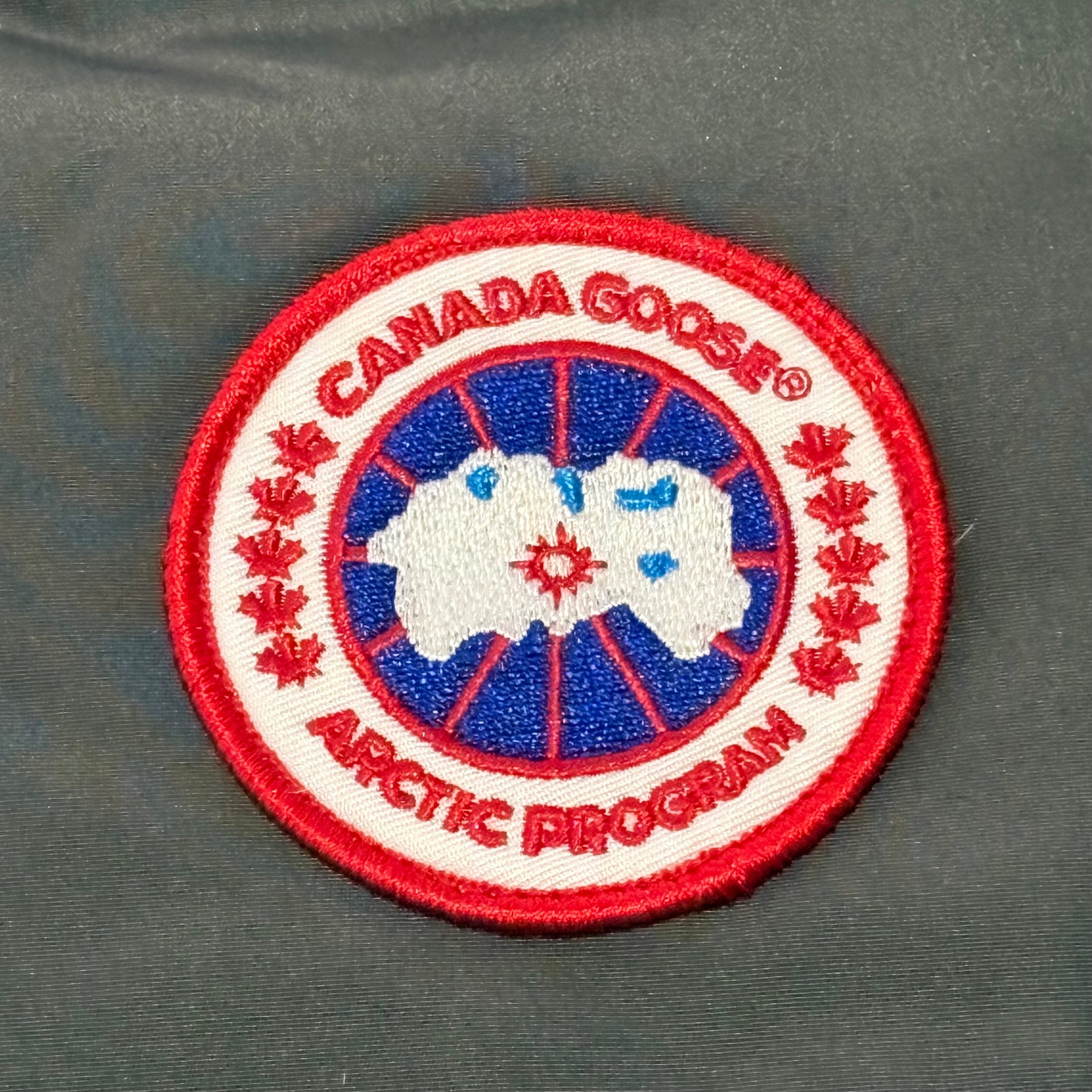 CANADA GOOSE GILET (SIZE S-XL)