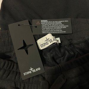 CANADA GOOSE HURON JOGGERS (SIZE S-XL)